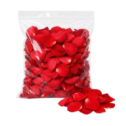 Κόκκινα ροδοπέταλα